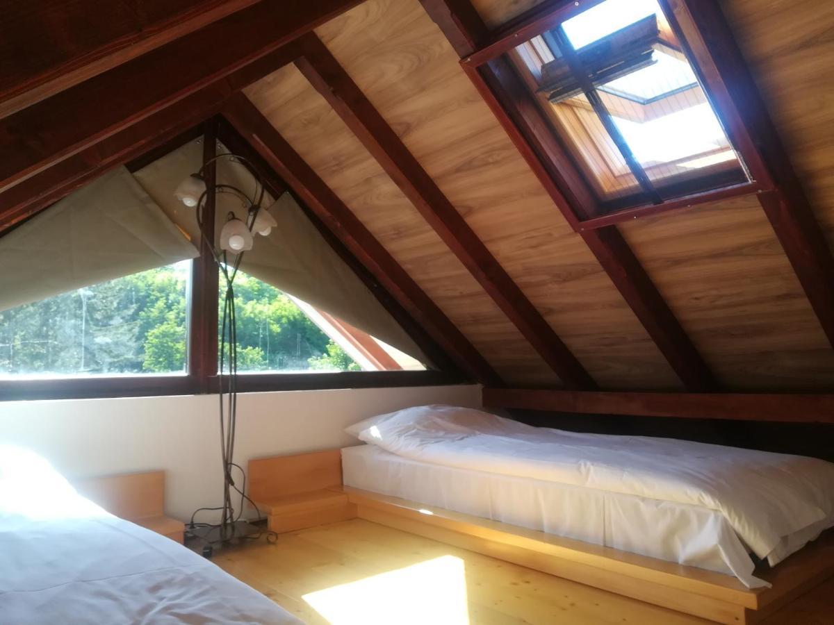 Vila Davidovic-Fruska Gora Mandelos Exterior foto